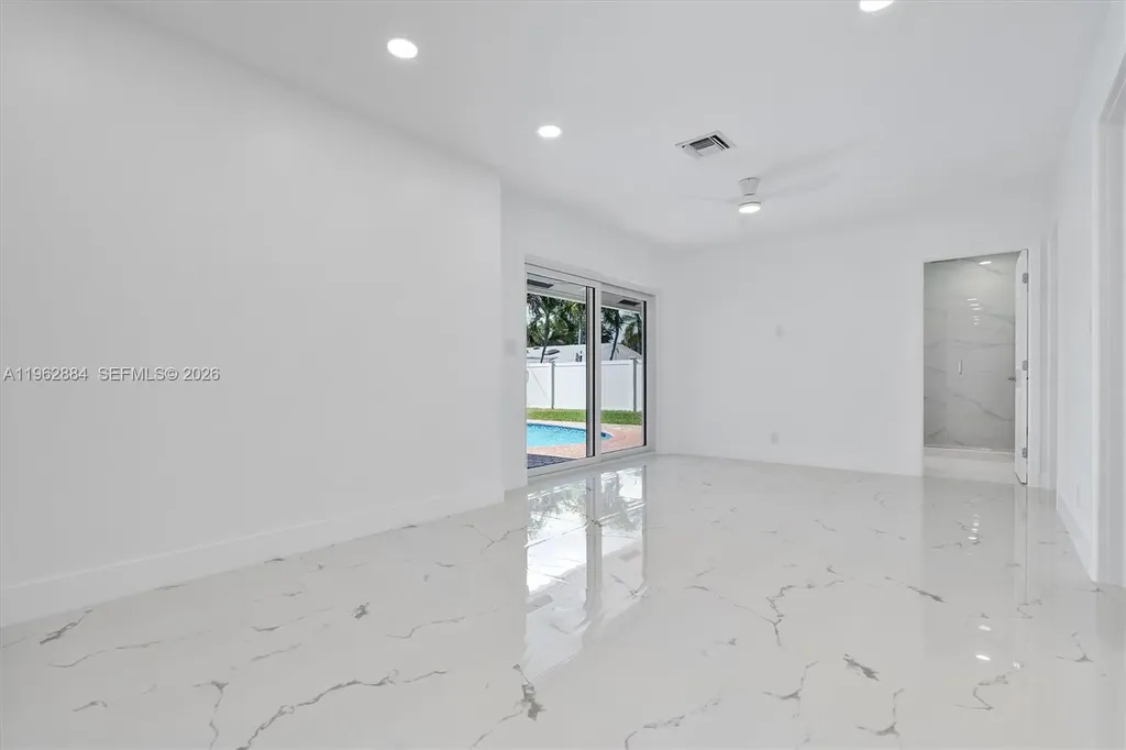 5711 NE 20th Terrace Fort Lauderdale FL 33308