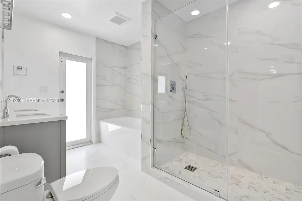 5711 NE 20th Terrace Fort Lauderdale FL 33308