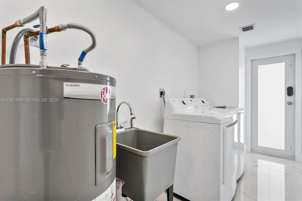 5711 NE 20th Terrace Fort Lauderdale FL 33308