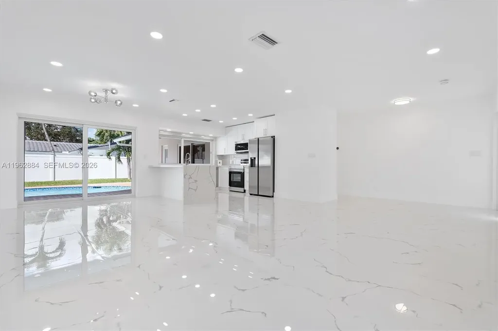 5711 NE 20th Terrace Fort Lauderdale FL 33308