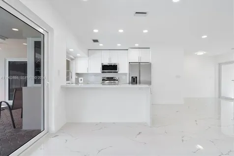 5711 NE 20th Terrace Fort Lauderdale FL 33308