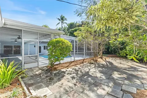 8260 SW 133rd Street Pinecrest FL 33156