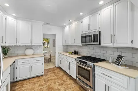 8260 SW 133rd Street Pinecrest FL 33156