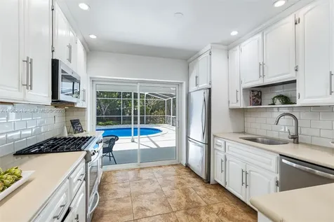 8260 SW 133rd Street Pinecrest FL 33156