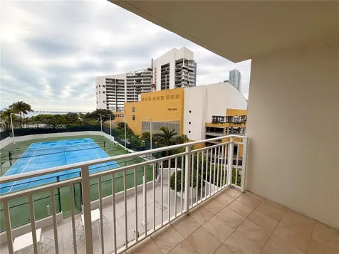 770 Claughton Island Drive Miami FL 33131