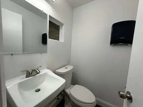 5812-5818 SW 25th Street West Park FL 33023