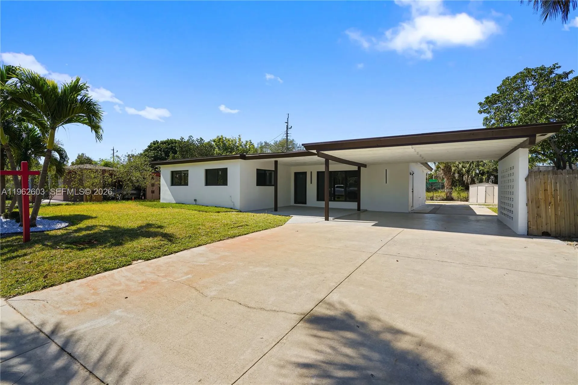 451 SW 38th Terrace Fort Lauderdale FL 33312