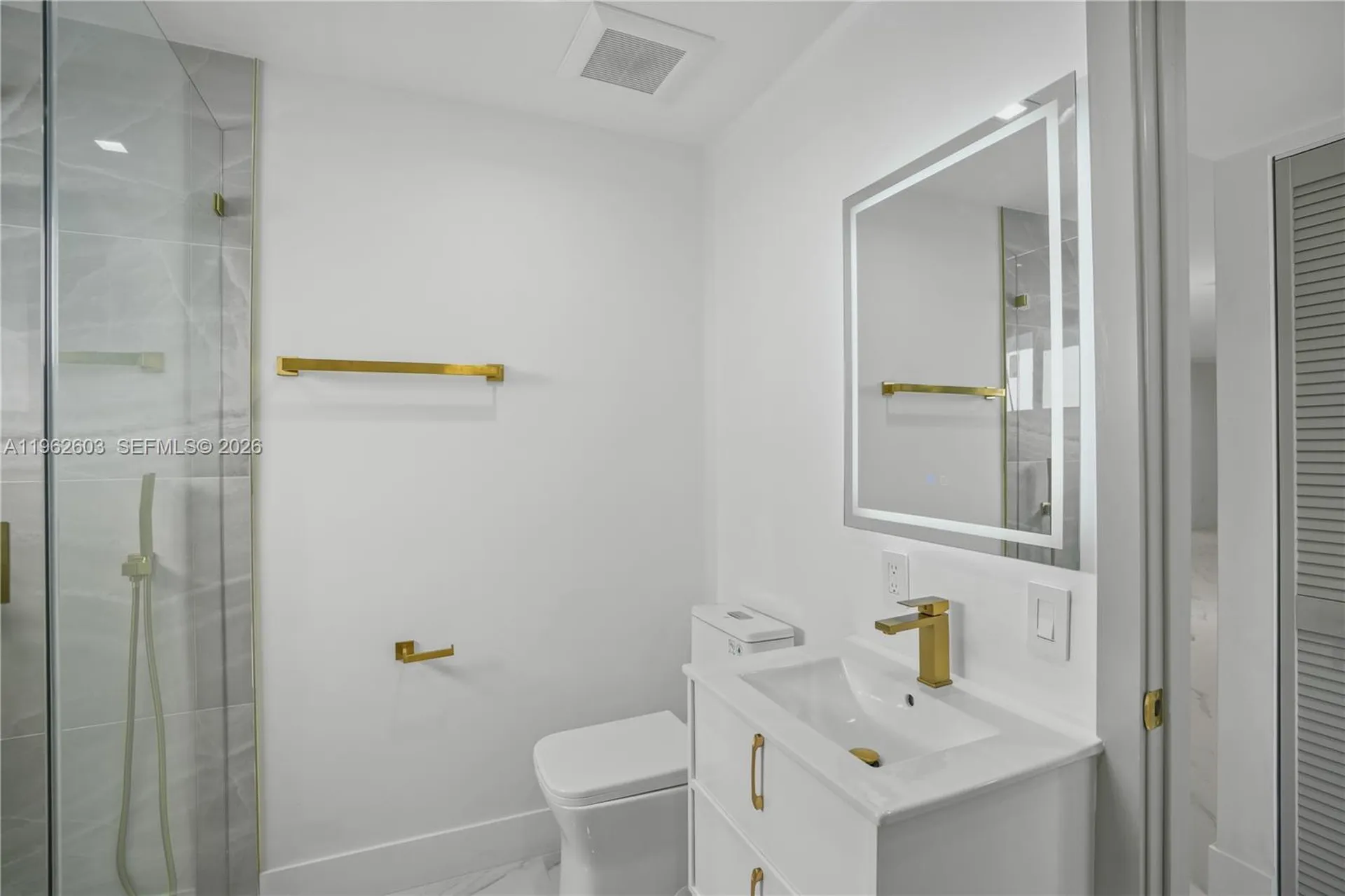 451 SW 38th Terrace Fort Lauderdale FL 33312