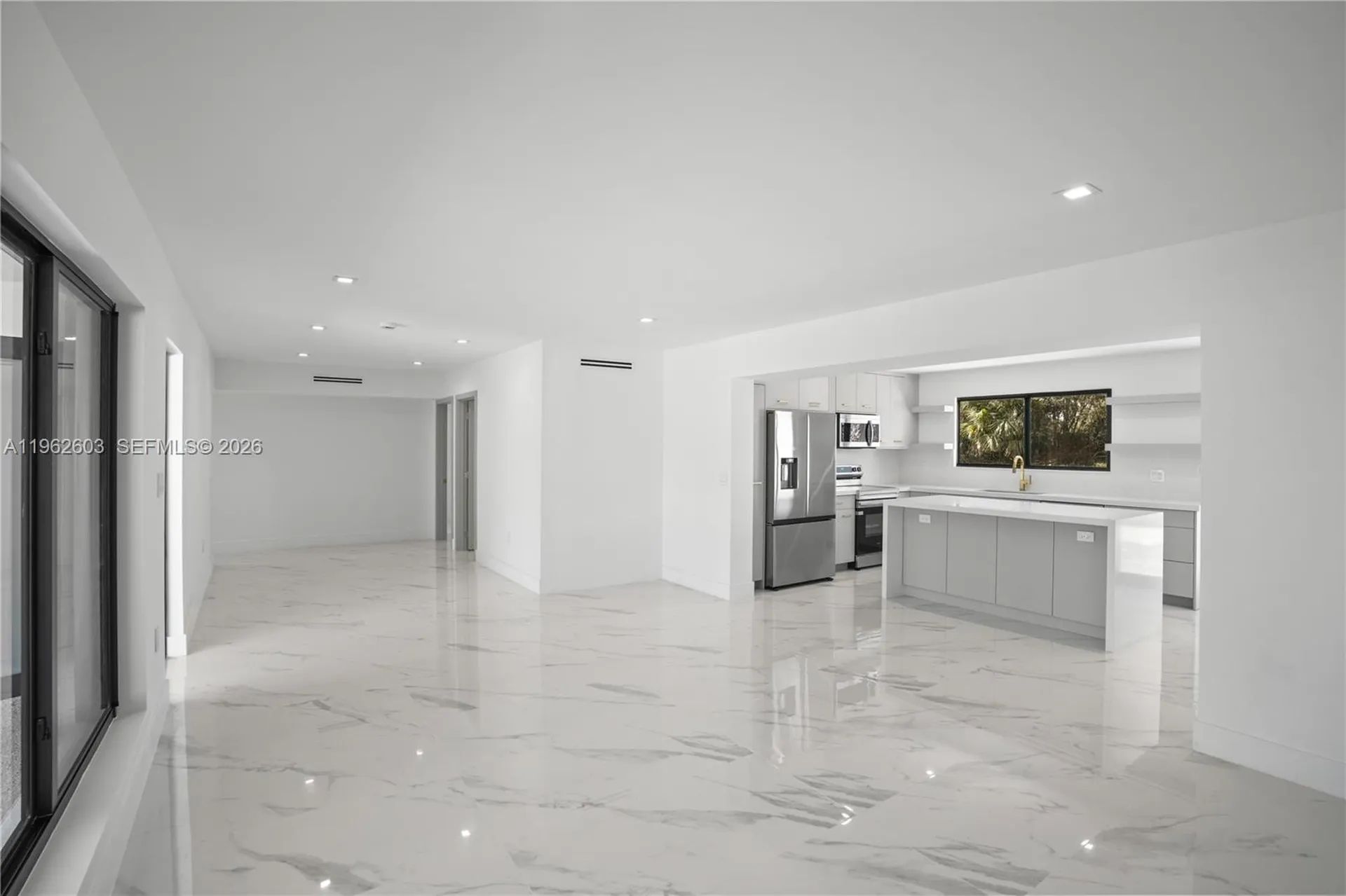 451 SW 38th Terrace Fort Lauderdale FL 33312