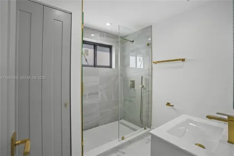 451 SW 38th Terrace Fort Lauderdale FL 33312