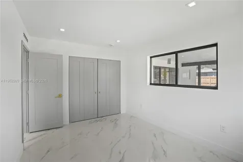451 SW 38th Terrace Fort Lauderdale FL 33312
