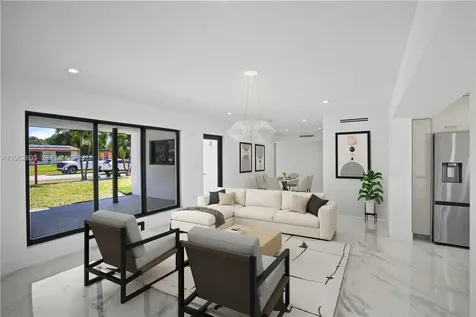 451 SW 38th Terrace Fort Lauderdale FL 33312