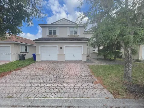 3340 SW 50th Street Hollywood FL 33312