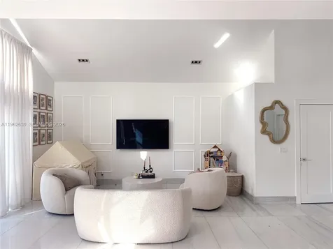 3340 SW 50th Street Hollywood FL 33312