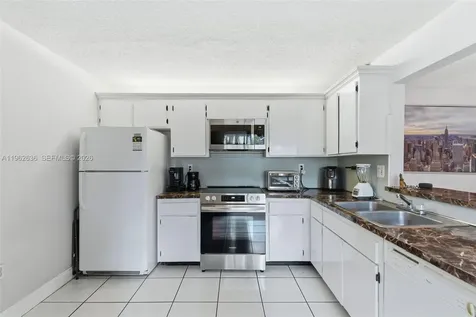 4726 SW 67th Avenue Miami FL 33155