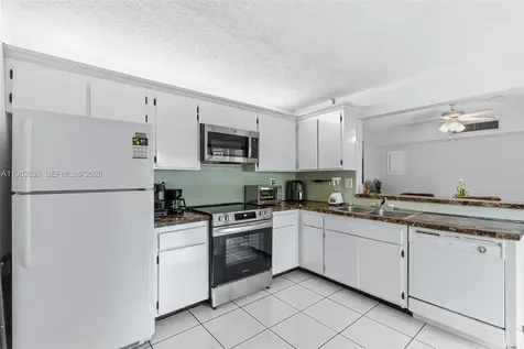 4726 SW 67th Avenue Miami FL 33155