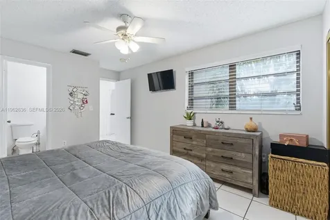 4726 SW 67th Avenue Miami FL 33155