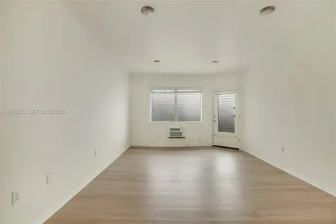 835 Meridian Avenue Miami Beach FL 33139