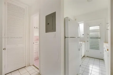 835 Meridian Avenue Miami Beach FL 33139