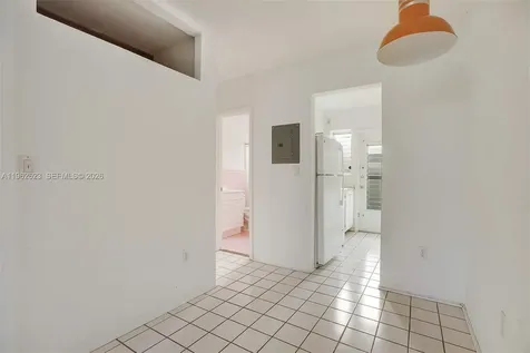 835 Meridian Avenue Miami Beach FL 33139