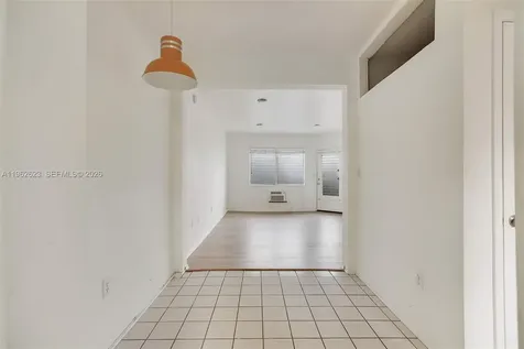 835 Meridian Avenue Miami Beach FL 33139