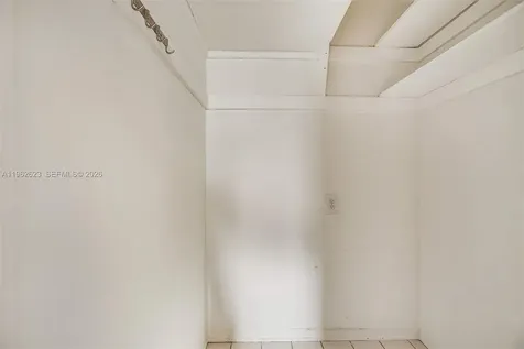 835 Meridian Avenue Miami Beach FL 33139