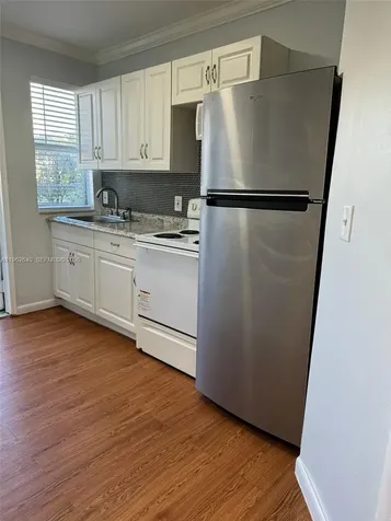 103 NW 6th Avenue Miami FL 33128