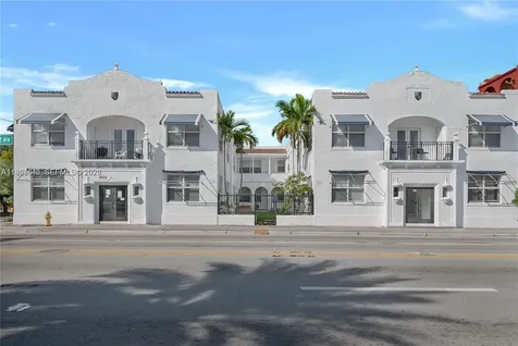 402 NW 12th Avenue Miami FL 33128