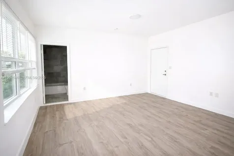 402 NW 12th Avenue Miami FL 33128