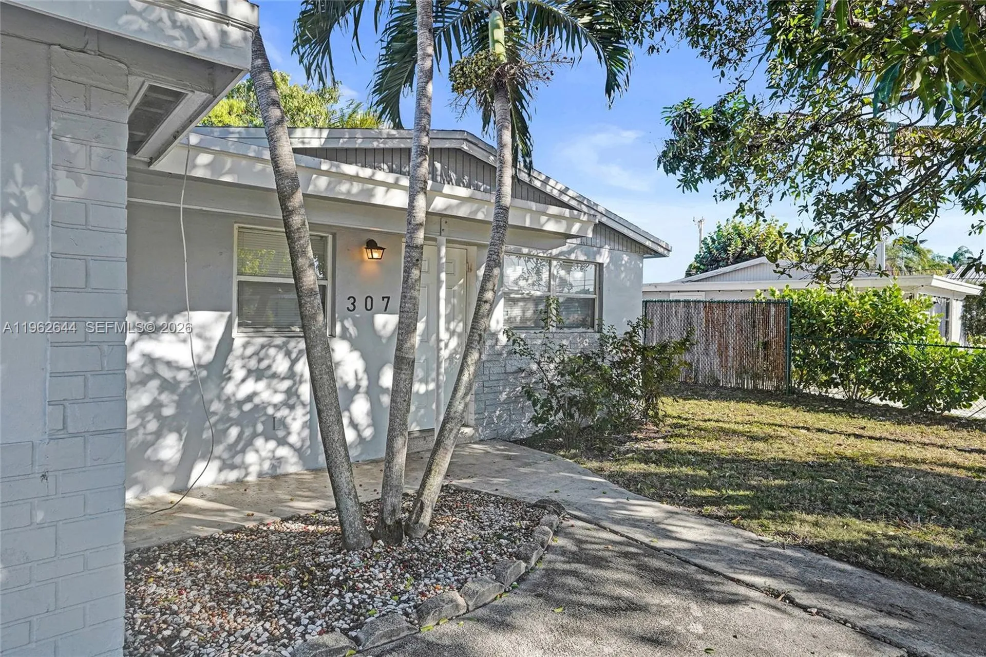 307 NW 11th Avenue Delray Beach FL 33444
