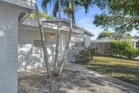 307 NW 11th Avenue Delray Beach FL 33444
