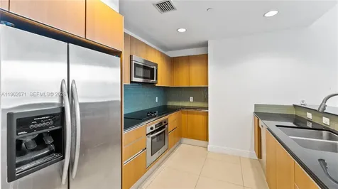 1050 Brickell Avenue Miami FL 33131