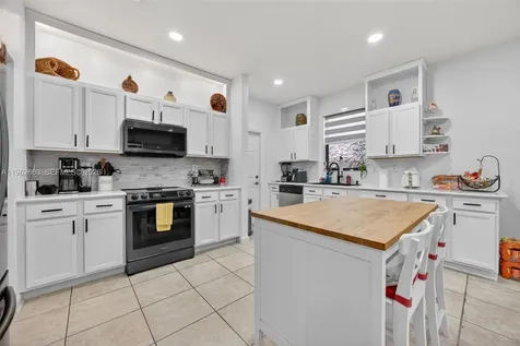 3669 SE 2nd Court Homestead FL 33033