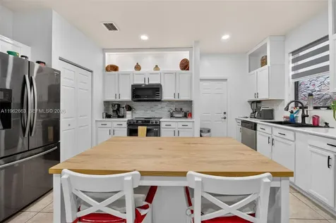3669 SE 2nd Court Homestead FL 33033
