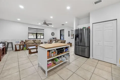 3669 SE 2nd Court Homestead FL 33033