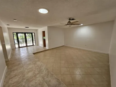 3941 NW 115th Terrace Sunrise FL 33323