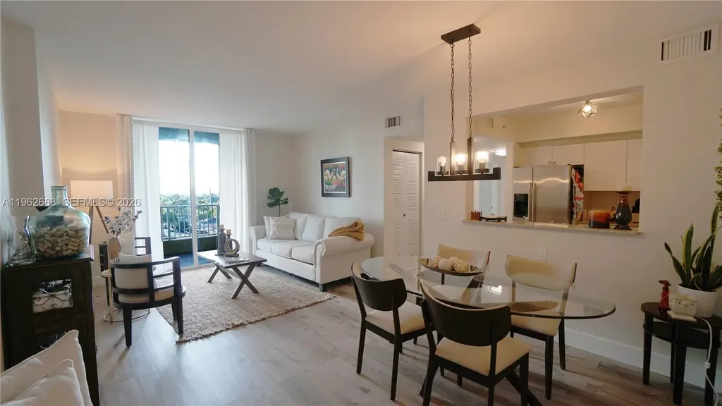 117 NW 42nd Avenue Miami FL 33126