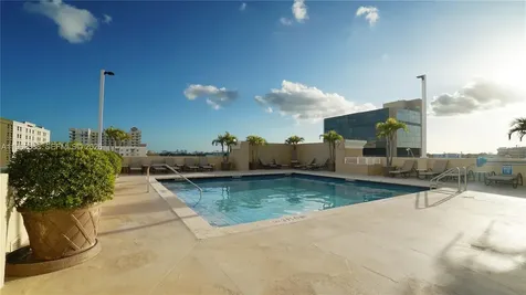 117 NW 42nd Avenue Miami FL 33126