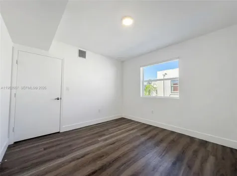 1710 NW 1st Court Miami FL 33136
