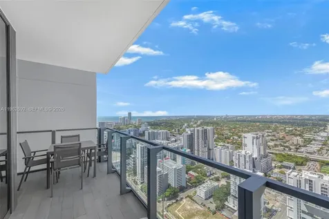 88 SW 7th Street Miami FL 33130