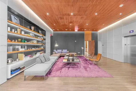 88 SW 7th Street Miami FL 33130