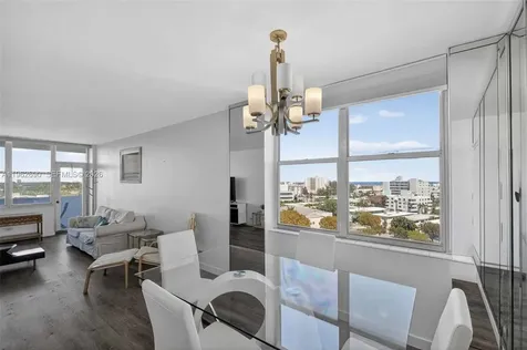 7441 Wayne Avenue Miami Beach FL 33141