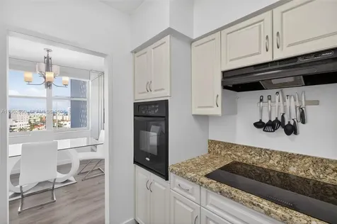 7441 Wayne Avenue Miami Beach FL 33141
