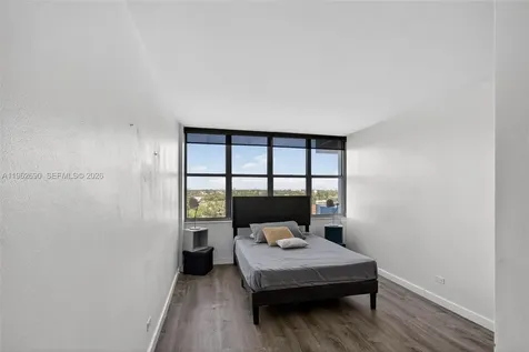 7441 Wayne Avenue Miami Beach FL 33141