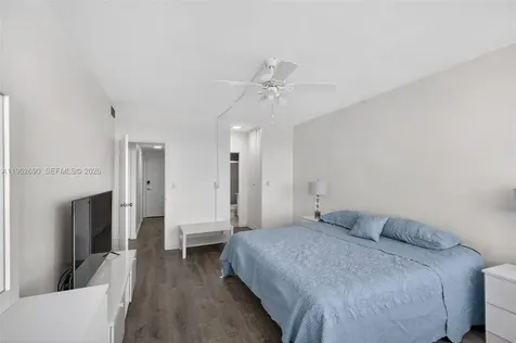 7441 Wayne Avenue Miami Beach FL 33141