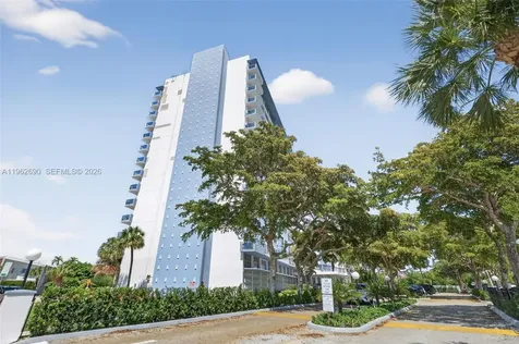 7441 Wayne Avenue Miami Beach FL 33141