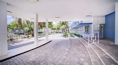 7441 Wayne Avenue Miami Beach FL 33141