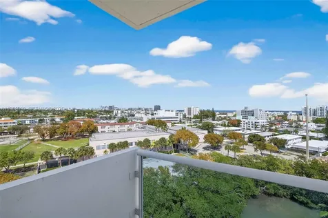 7441 Wayne Avenue Miami Beach FL 33141