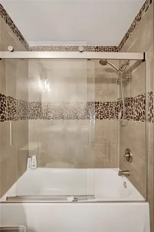 2260 W Discovery Circle W Deerfield Beach FL 33442