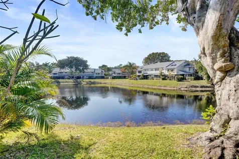 2260 W Discovery Circle W Deerfield Beach FL 33442